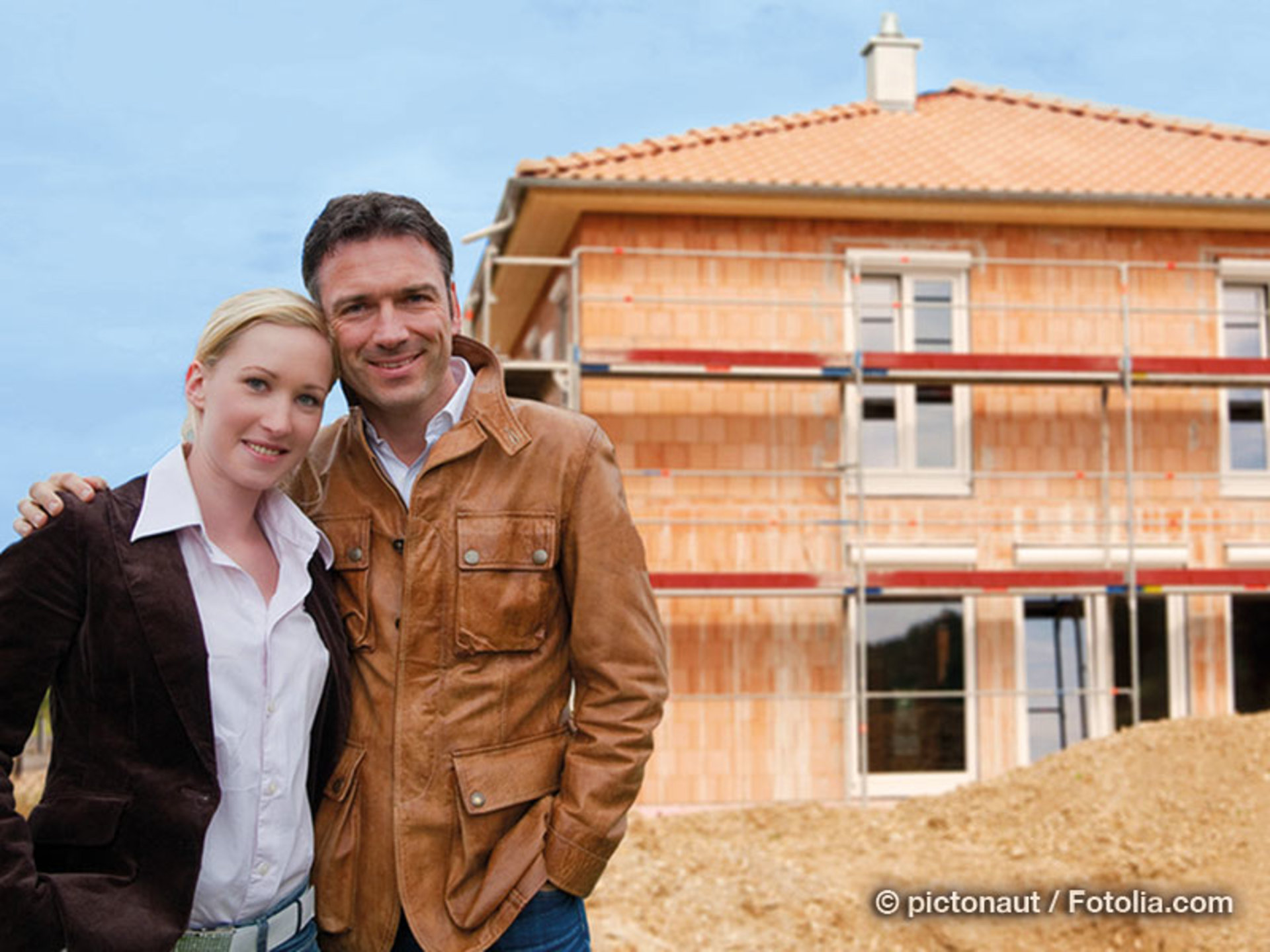Das eigene Einfamilienhaus bauen statt Miete zu zahlen. (Foto: © pictonaut / Fotolia.com)