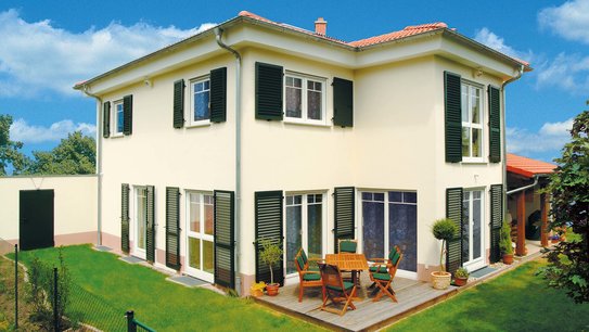 Haus Böhm - Repräsentativ. Stilsicher. Zeitlos | BAUMEISTER-HAUS®